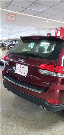 جیپ گراند شیرۆکی